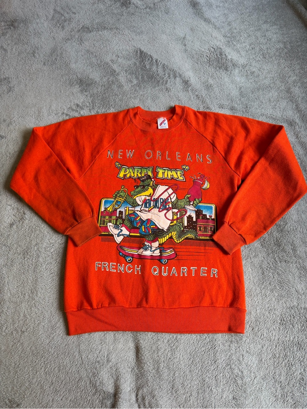 Vintage New Orleans French Quarter Graphic Sweatshirt M Fruit of the Loom Tag